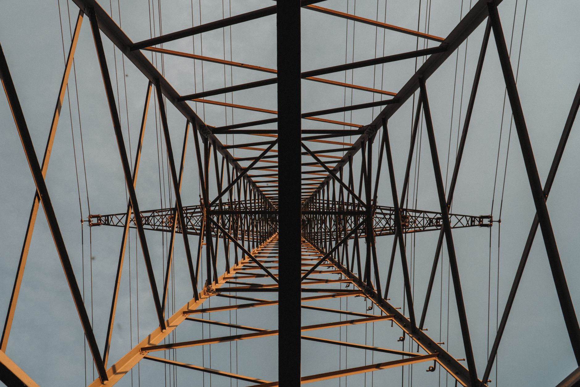 Modern offshore infrastructure installations
